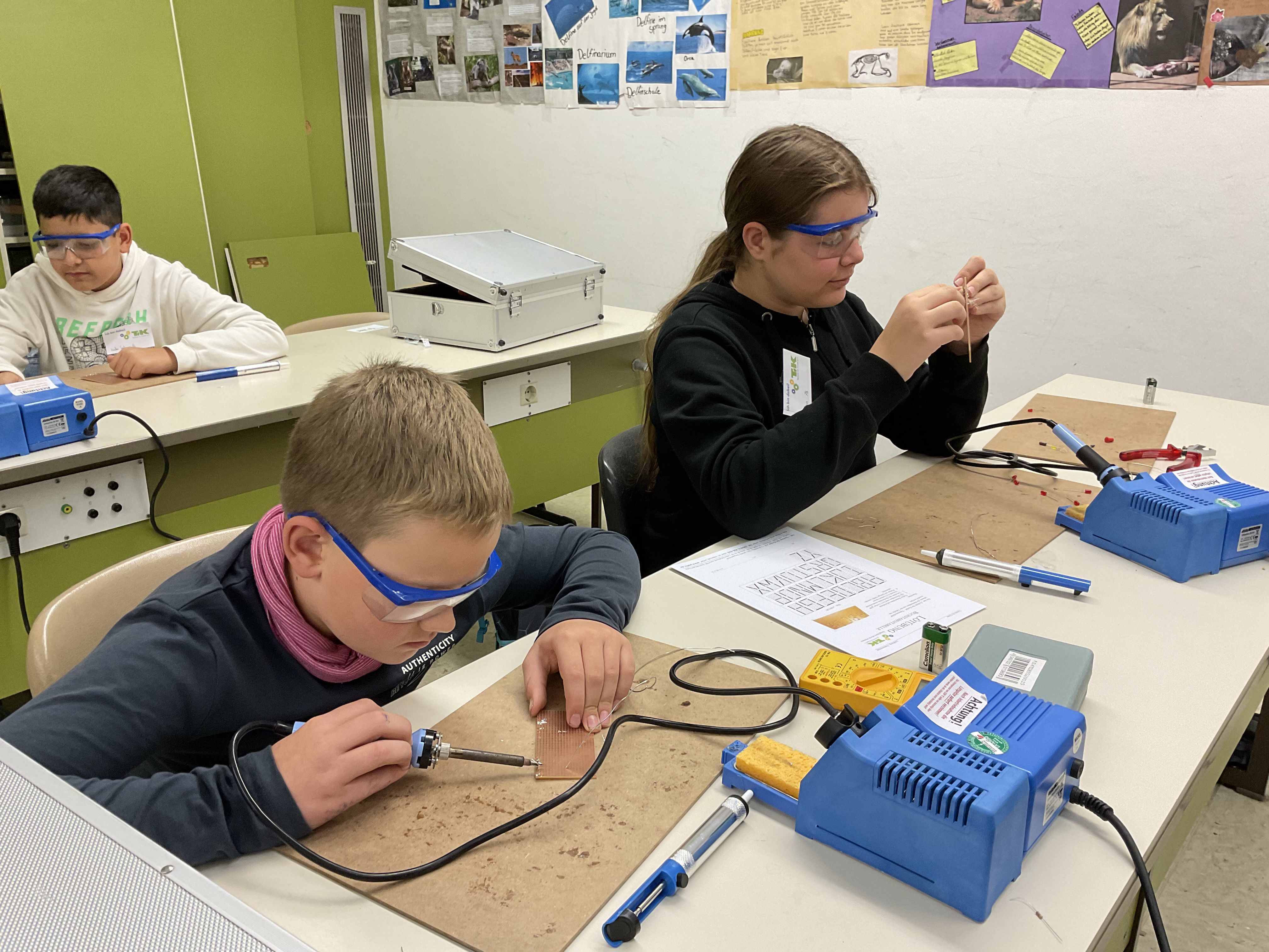 SET – SCHÜLER ENTDECKEN TECHNIK an der Albert-Schweitzer-Realschule Regensburg