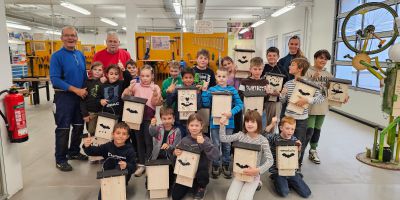 TECHNIKFERIEN – „Baue deinen eigenen Fledermauskasten“ im Technikhaus Deggendorf