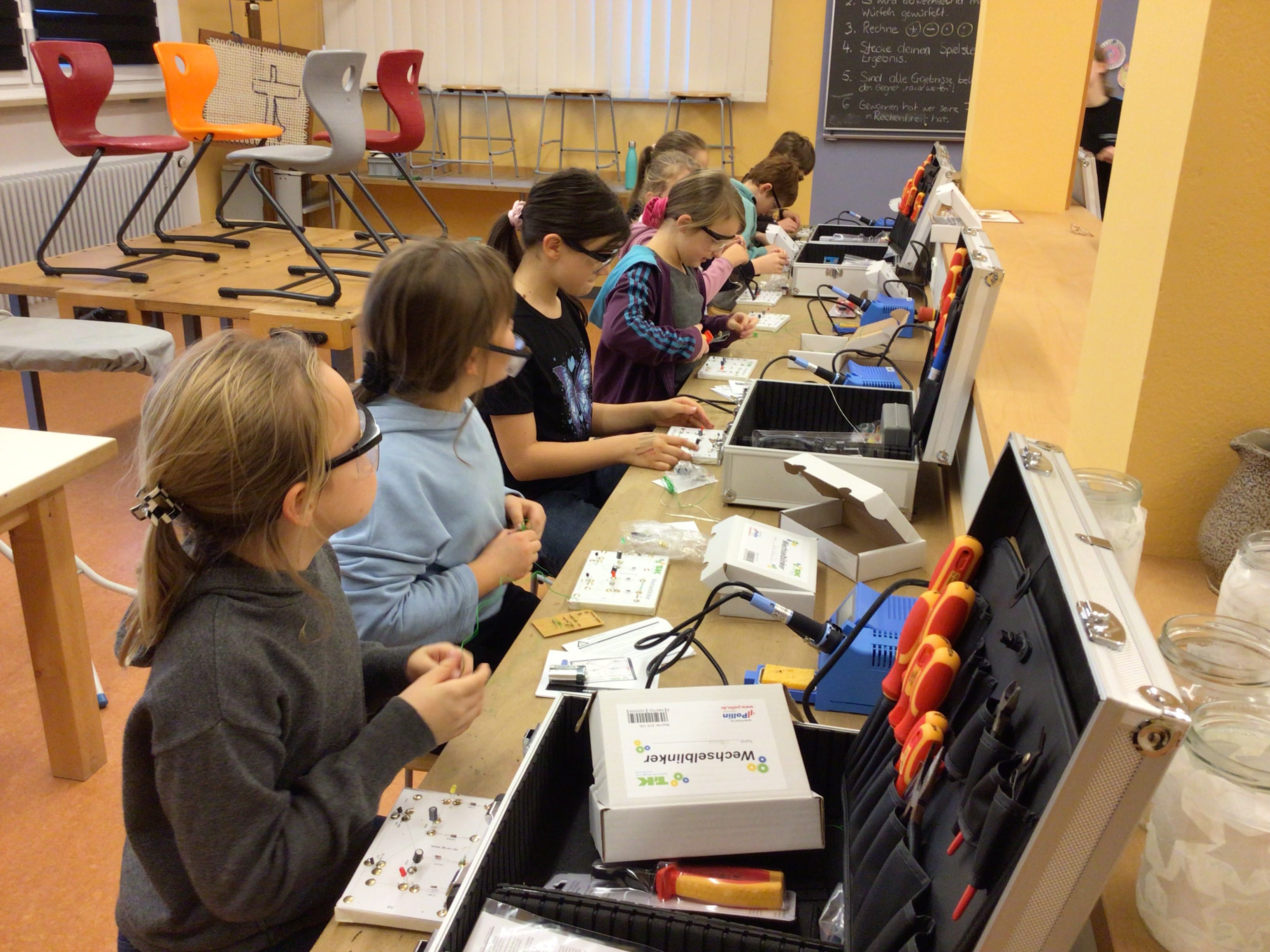 SET - SCHÜLER ENTDECKEN TECHNIK an der Grundschule Winklarn